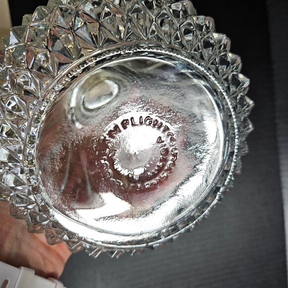 Rare Lamplight Farms, Austria Diamond Cut Crystal Oil Lamp 13 Inch - Picture 8 of 13